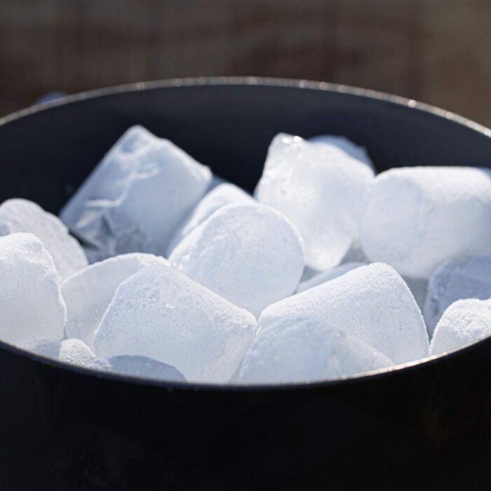 bucket-full-of-ice-cubes-for-cold-drinks-2023-11-27-05-05-16-utc